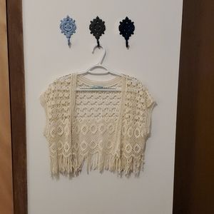 Cropped shrug